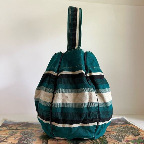 Handmade Vintage 90s Green Southwestern Tapestry Round Bucket Bag - Picture 5 of 16